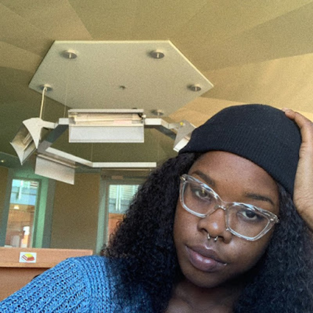 Meet your Posher, Ruth ifeanyi